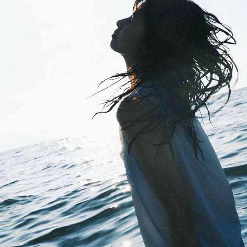 媳妇站街我数钱