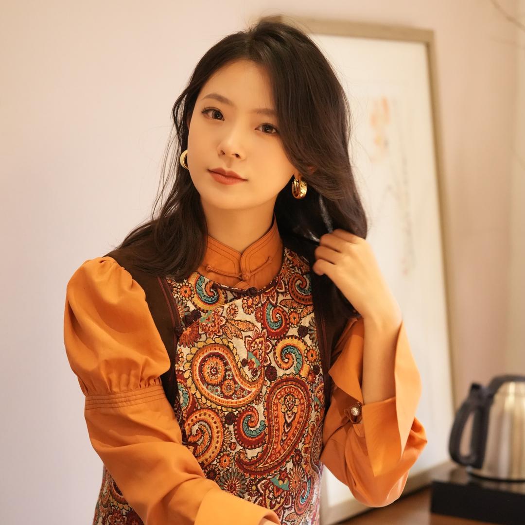 陶萨民族服饰