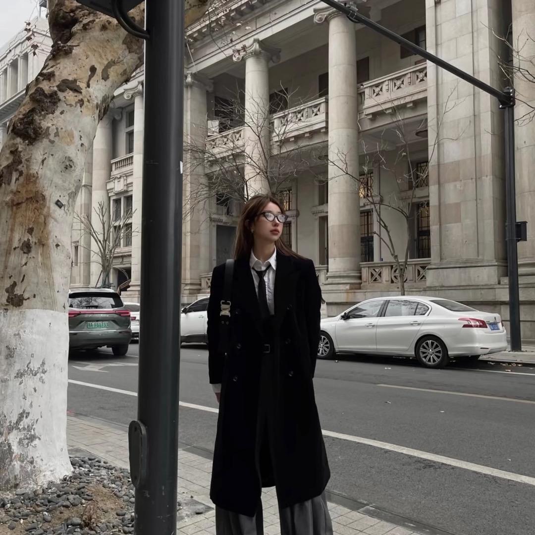 𝙄𝙞𝙞𝙤𝙫𝙚