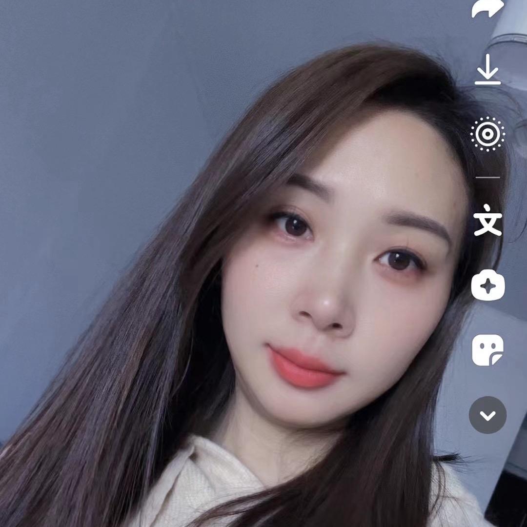 懒得像猫一样的女人