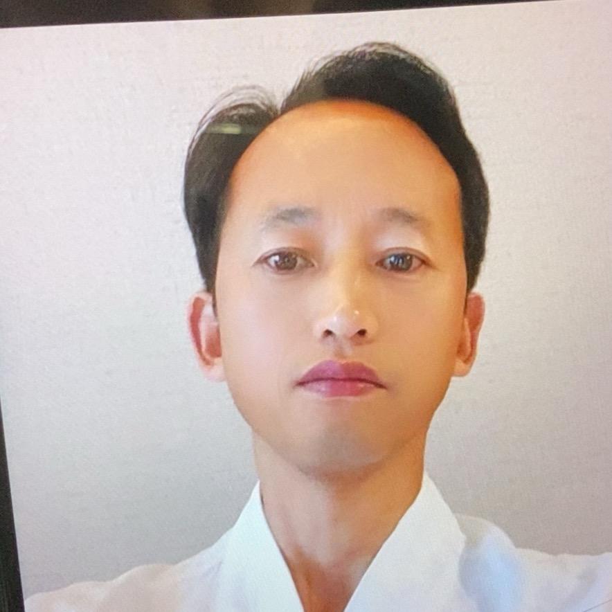 曹哥浮龙湖大舞台