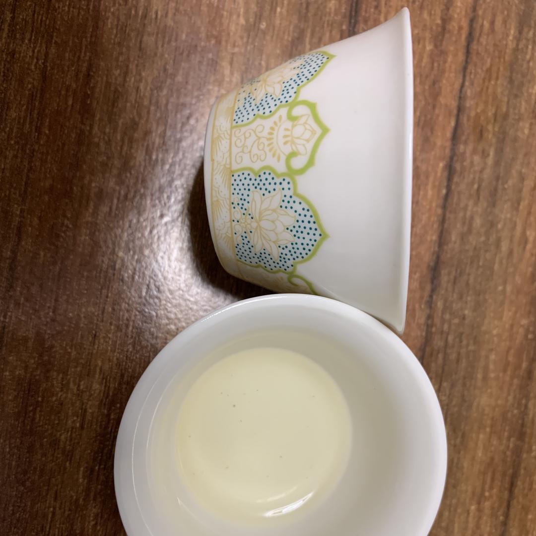 顺春伟服饰