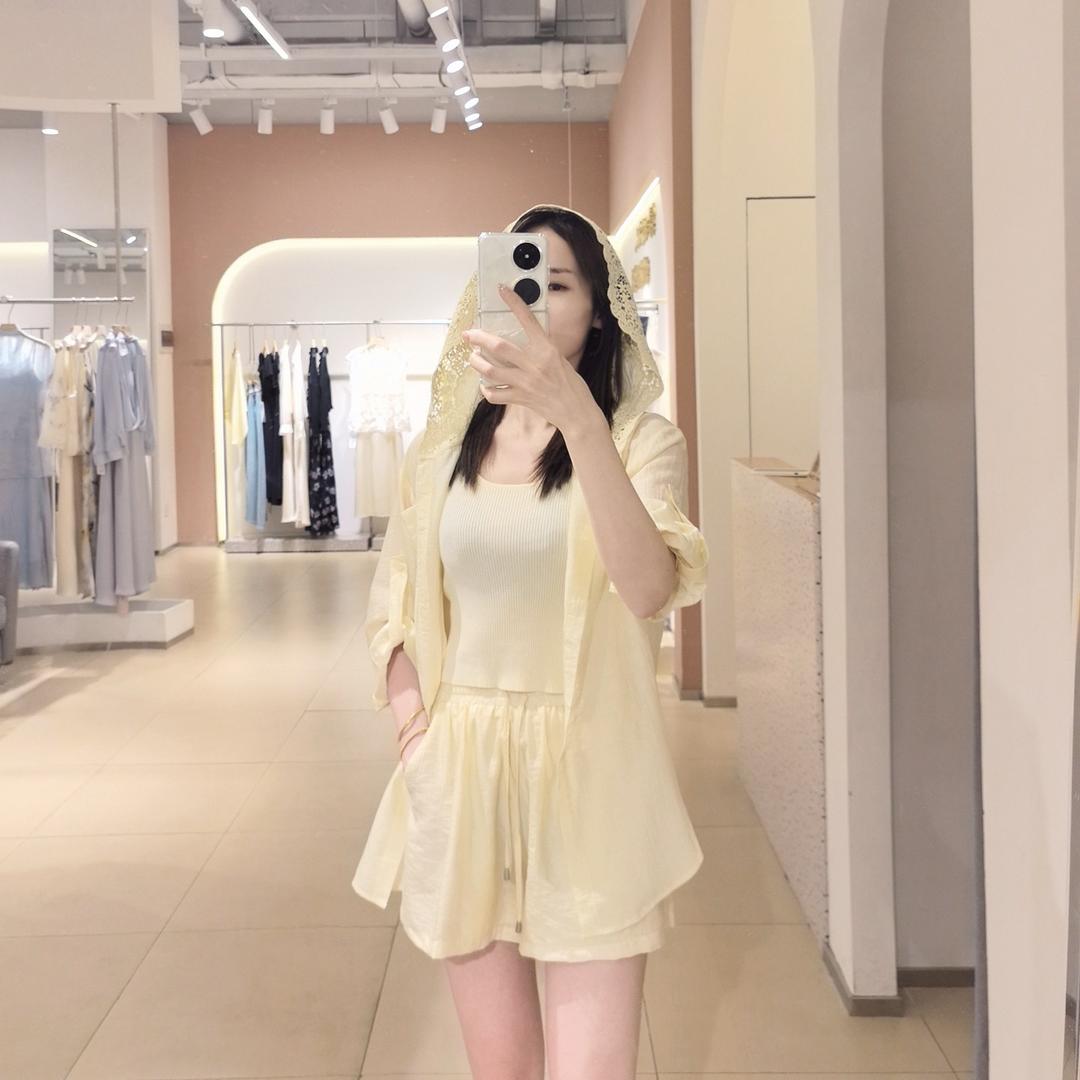 飒所女装