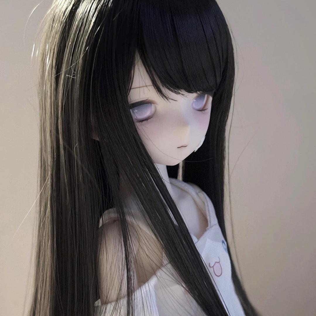 青