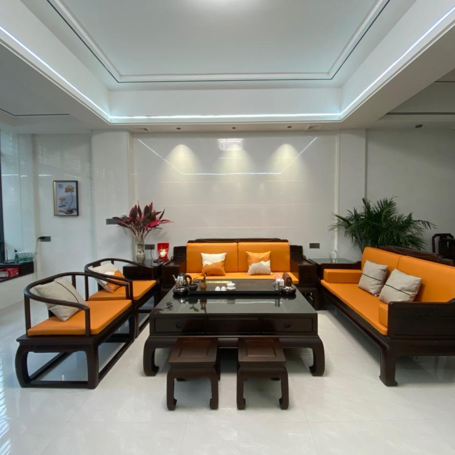 名腾翡翠