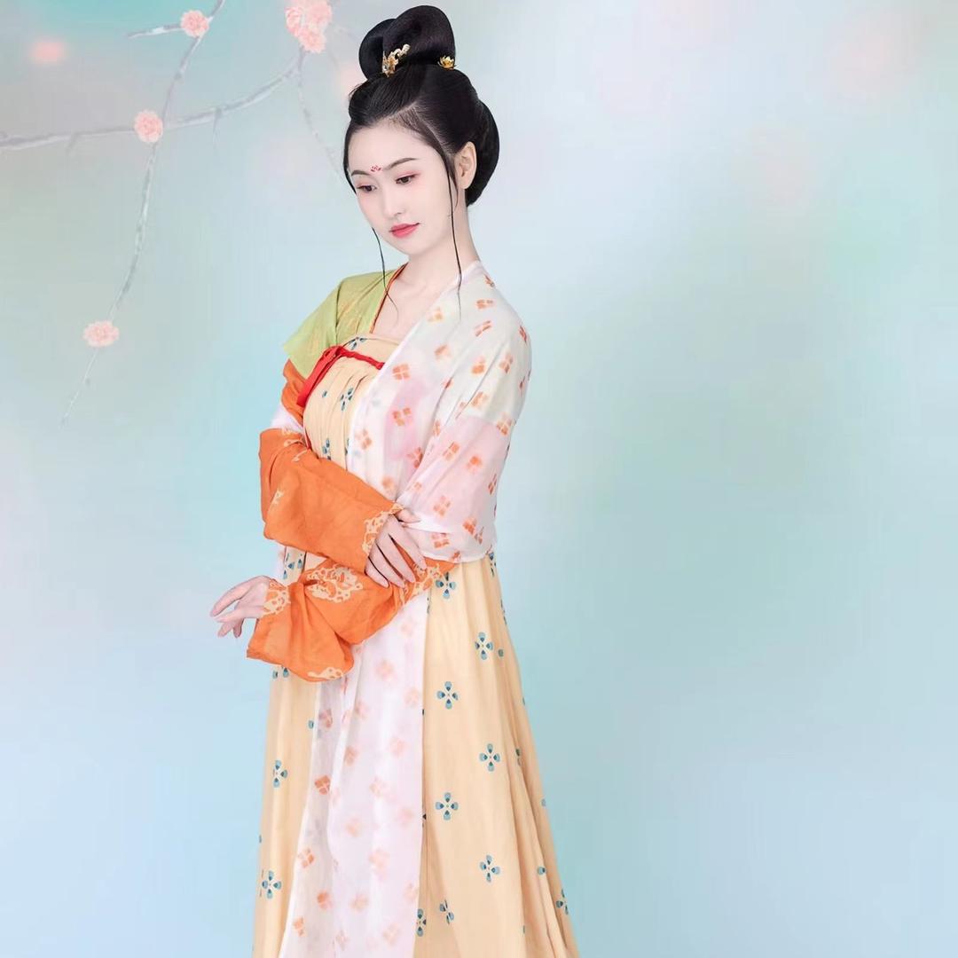 没人心疼的丽儿