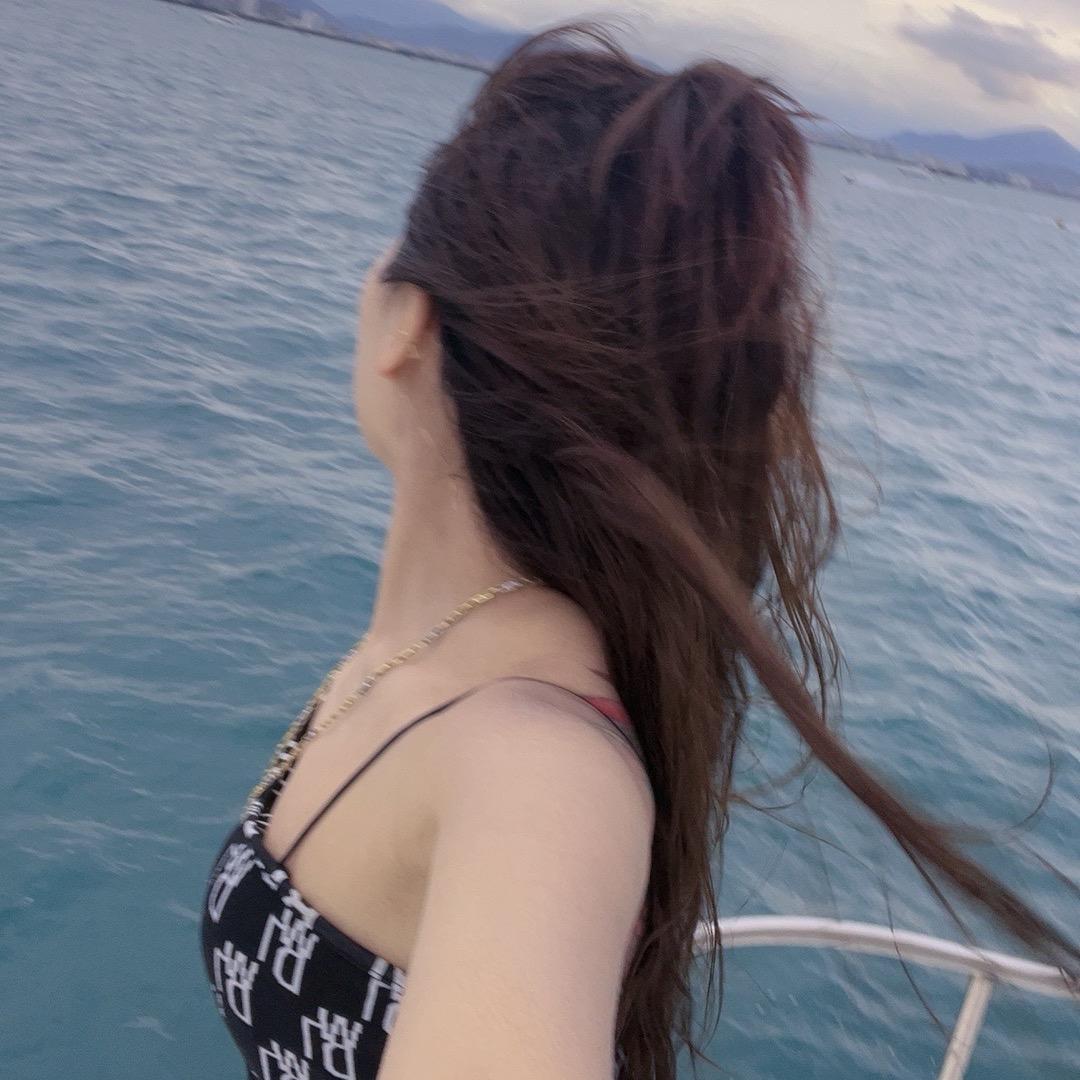 冰儿艳子