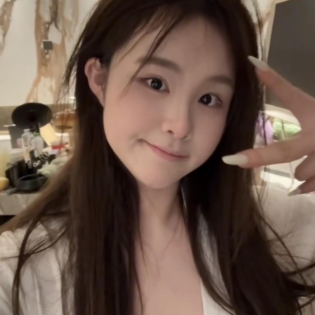 吃不饱饱（直播穿搭返场）