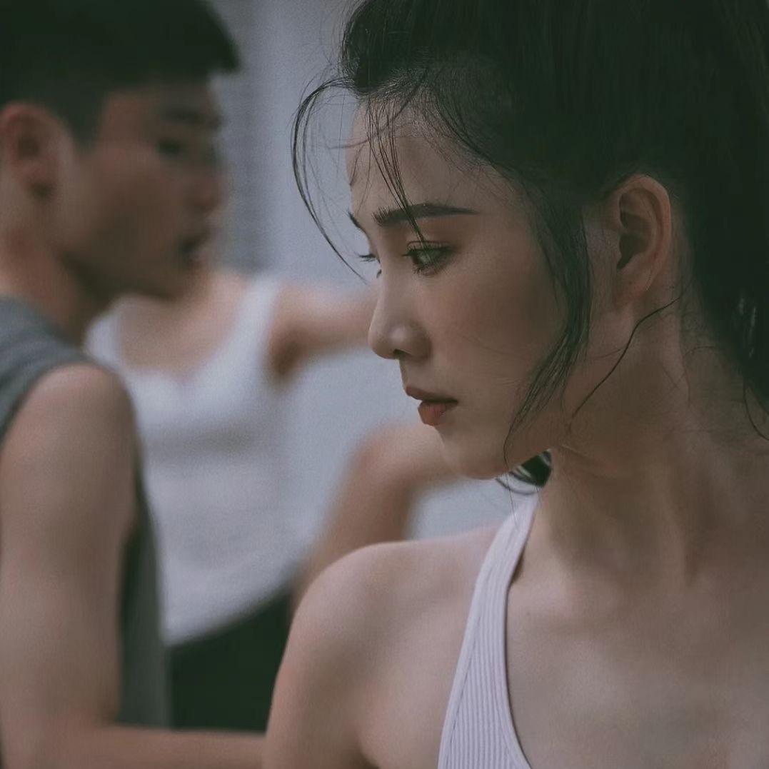 欧姆叶子老师
