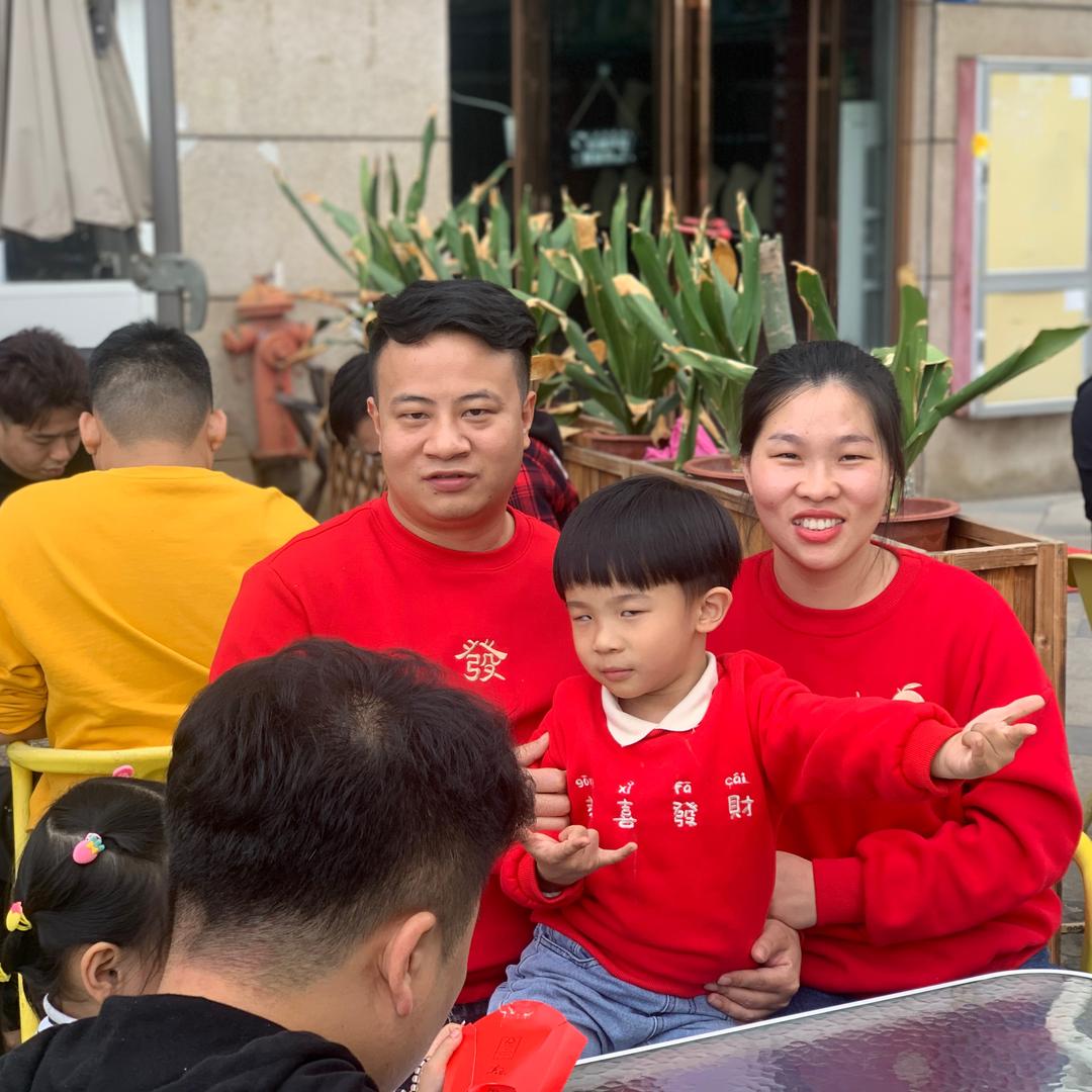 李快乐