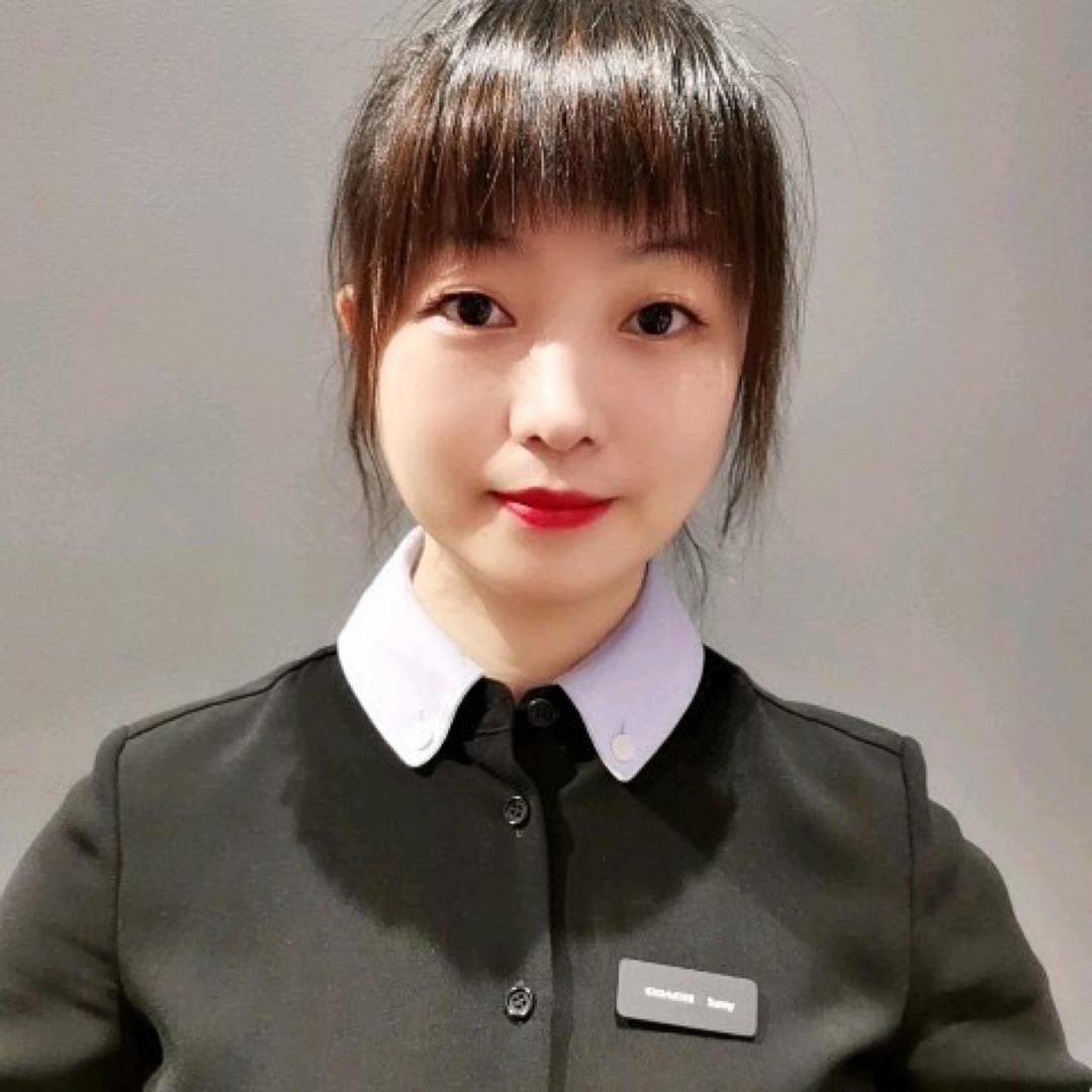 成都IFS Coach蔻驰资深柜姐