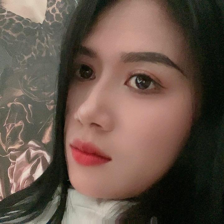 aM 琳.23🙎‍♀️