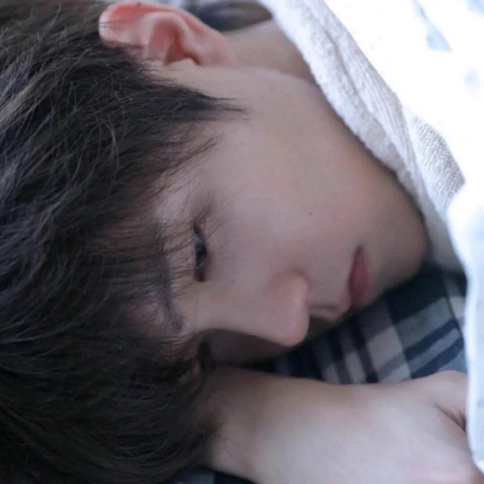 佚名