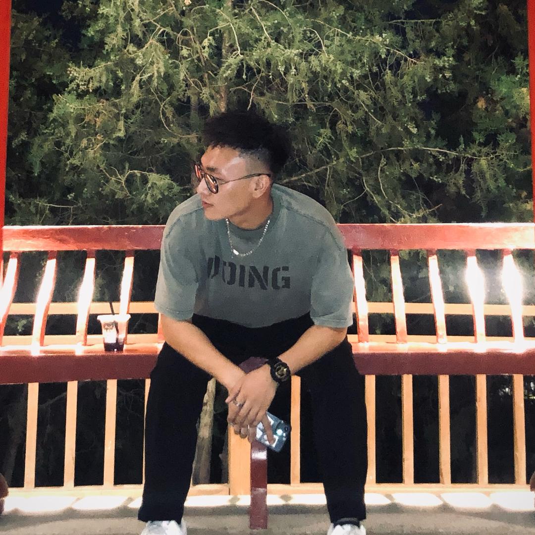 泡泡车坊24H自助洗车