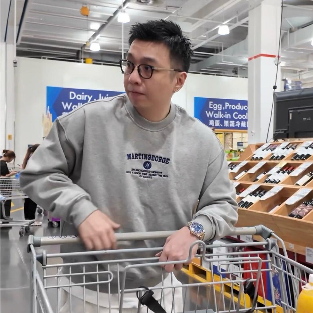 四眼仔男装