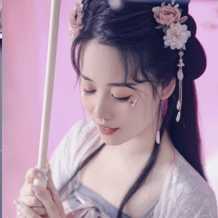 馋猫小辣椒🌶️