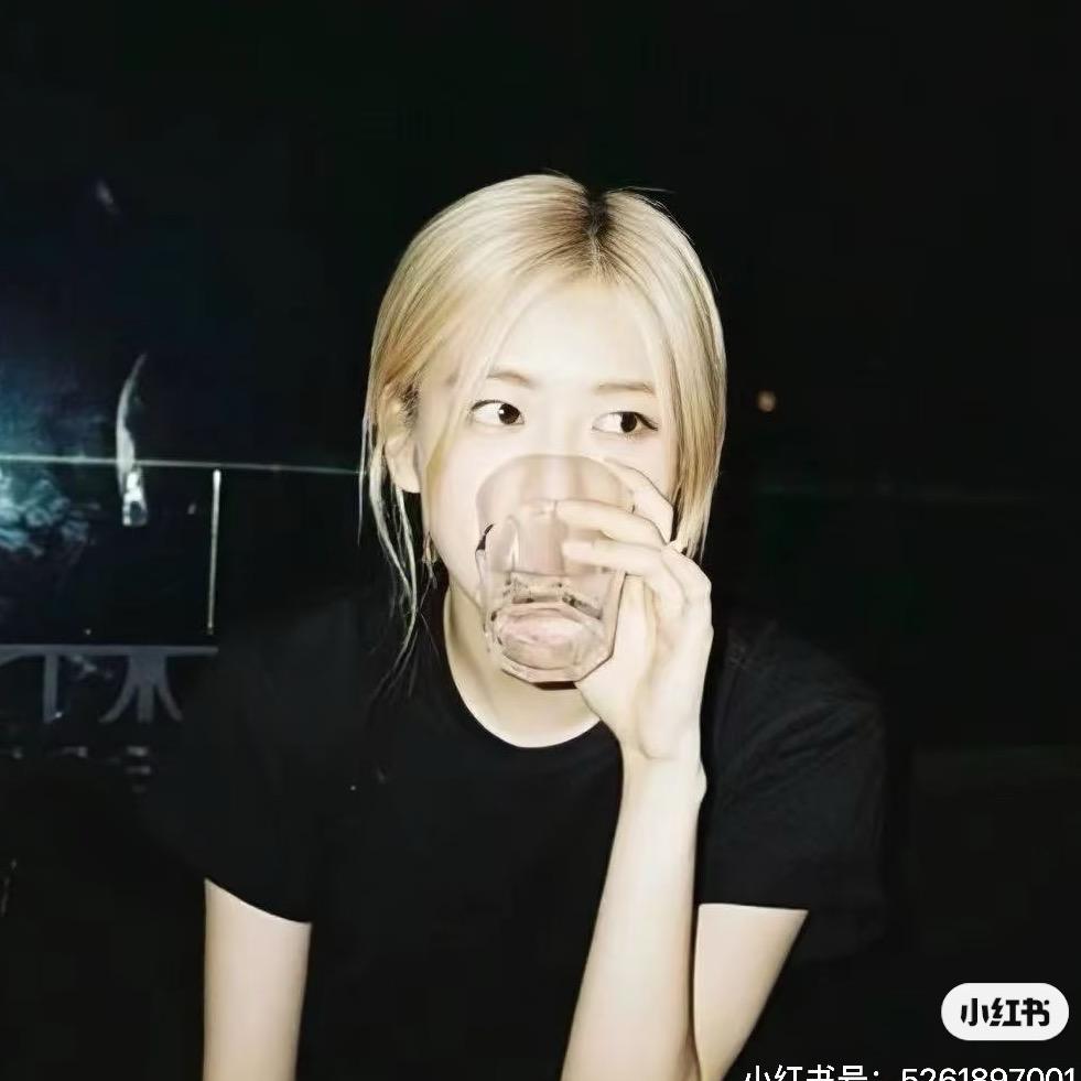 比个叶/.✌️
