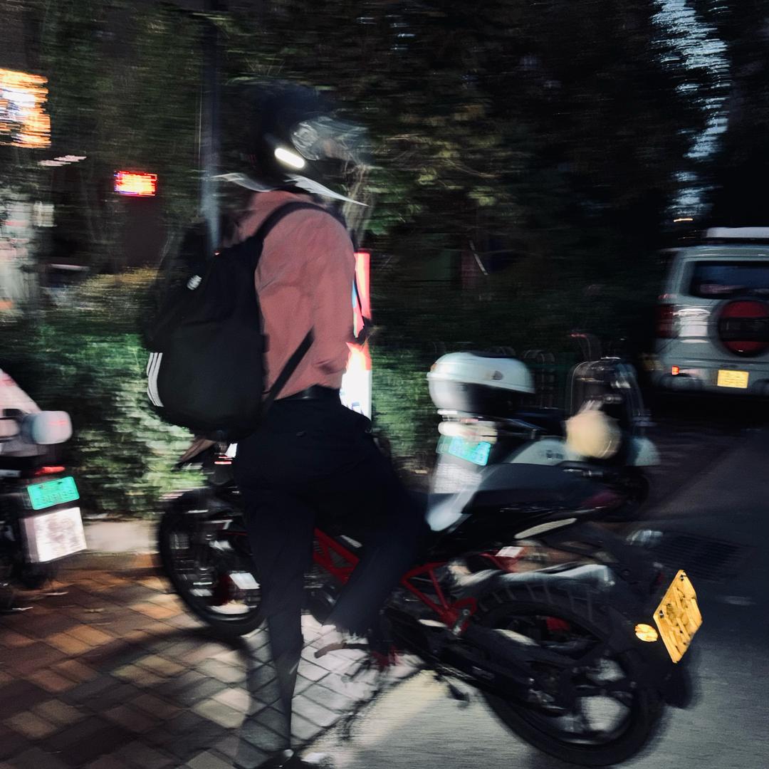 爱唱歌的小刘