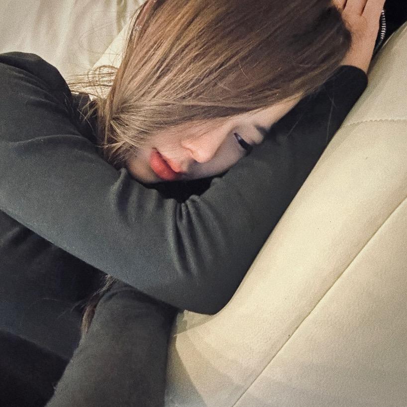 人傻嘴不甜长得安全还没钱