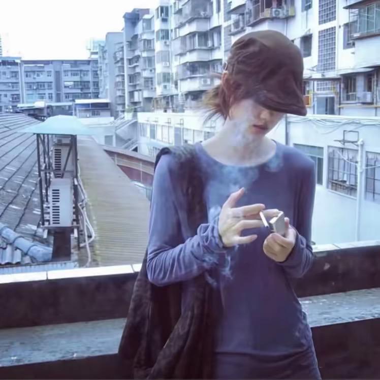 左眼的泪痣
