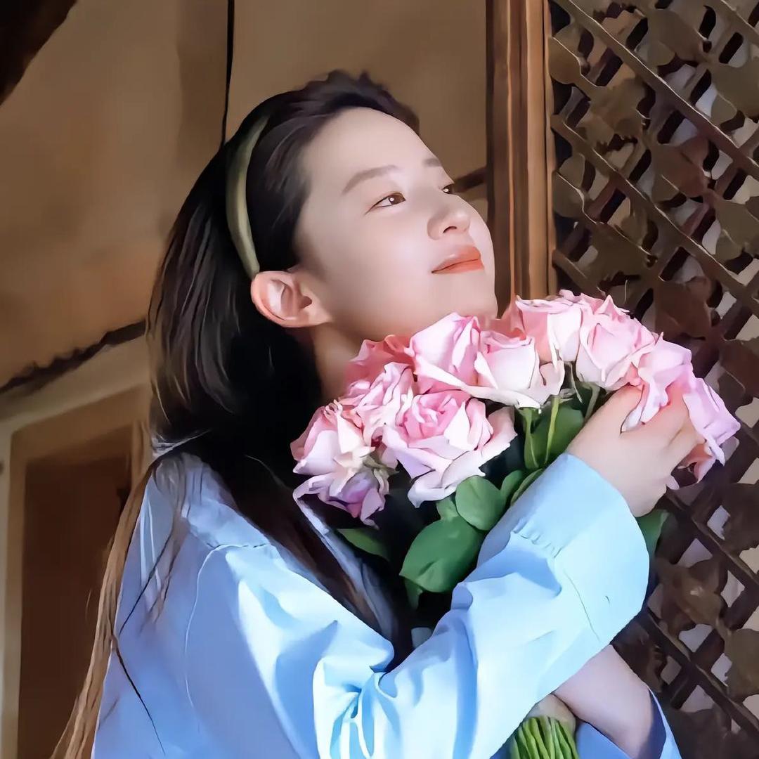 清绾-