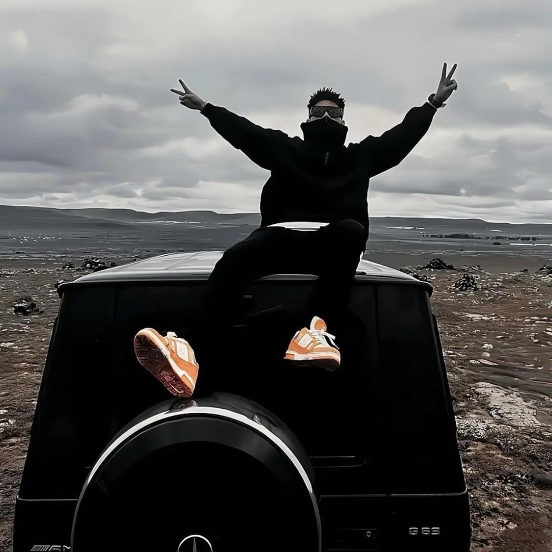 姓 程 那小子^·