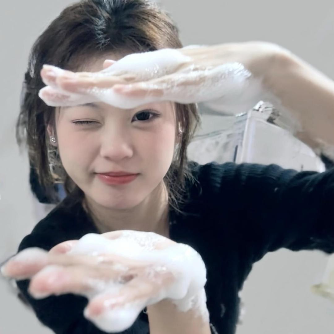 小雪好困a.