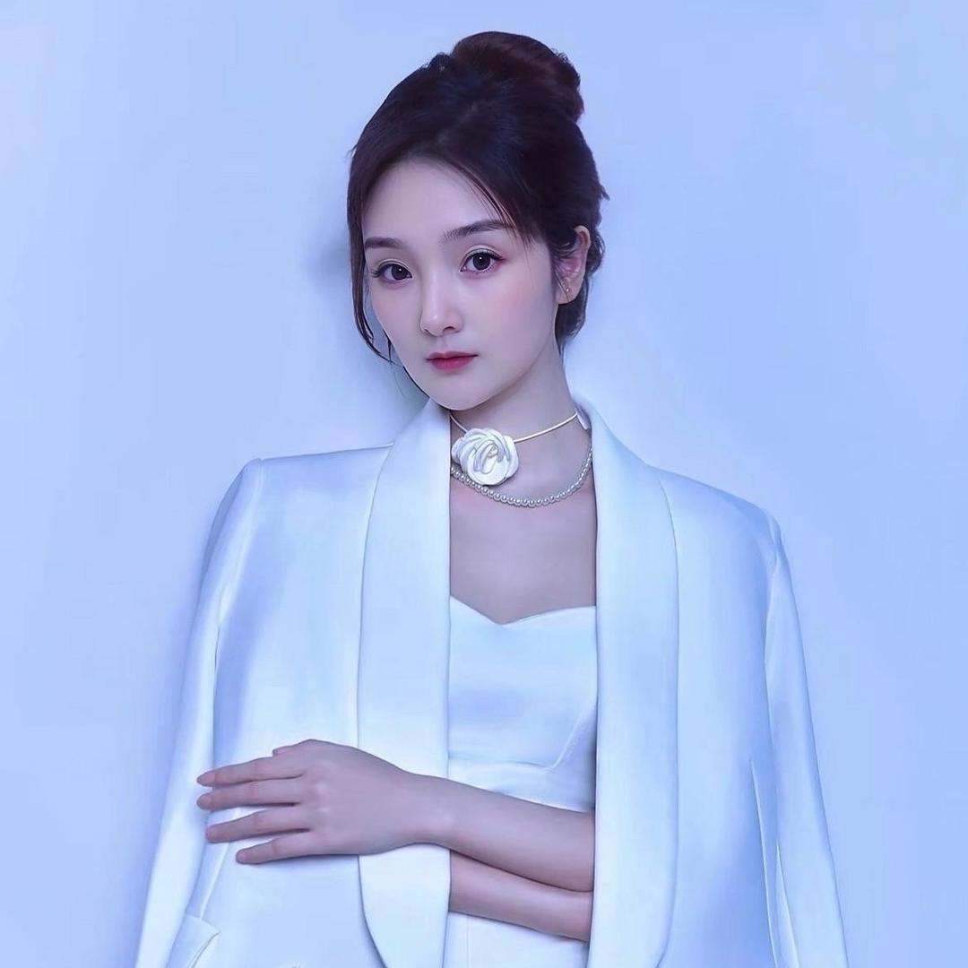 贺美移动美业｜艳艳