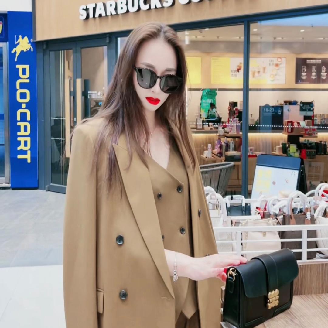 米澜壹玖服饰