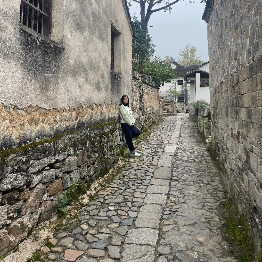 拽萌小白兔🐰