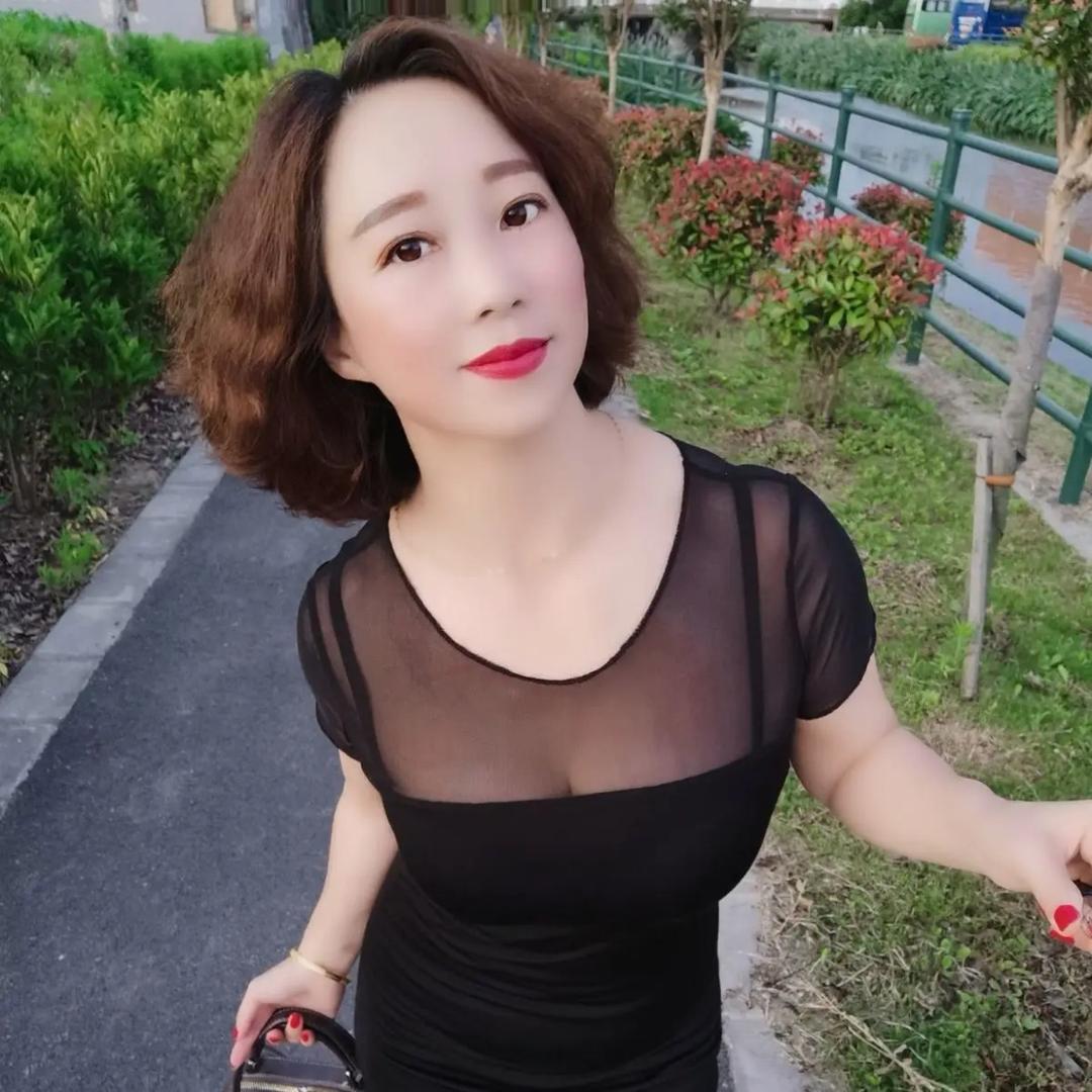 纤纤
