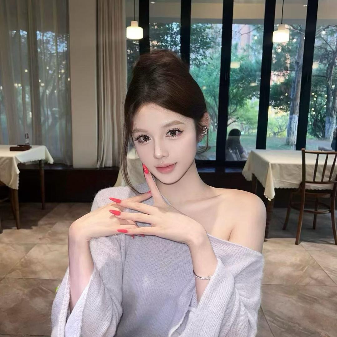 李ℒ𝒾 ᥫᩣ @