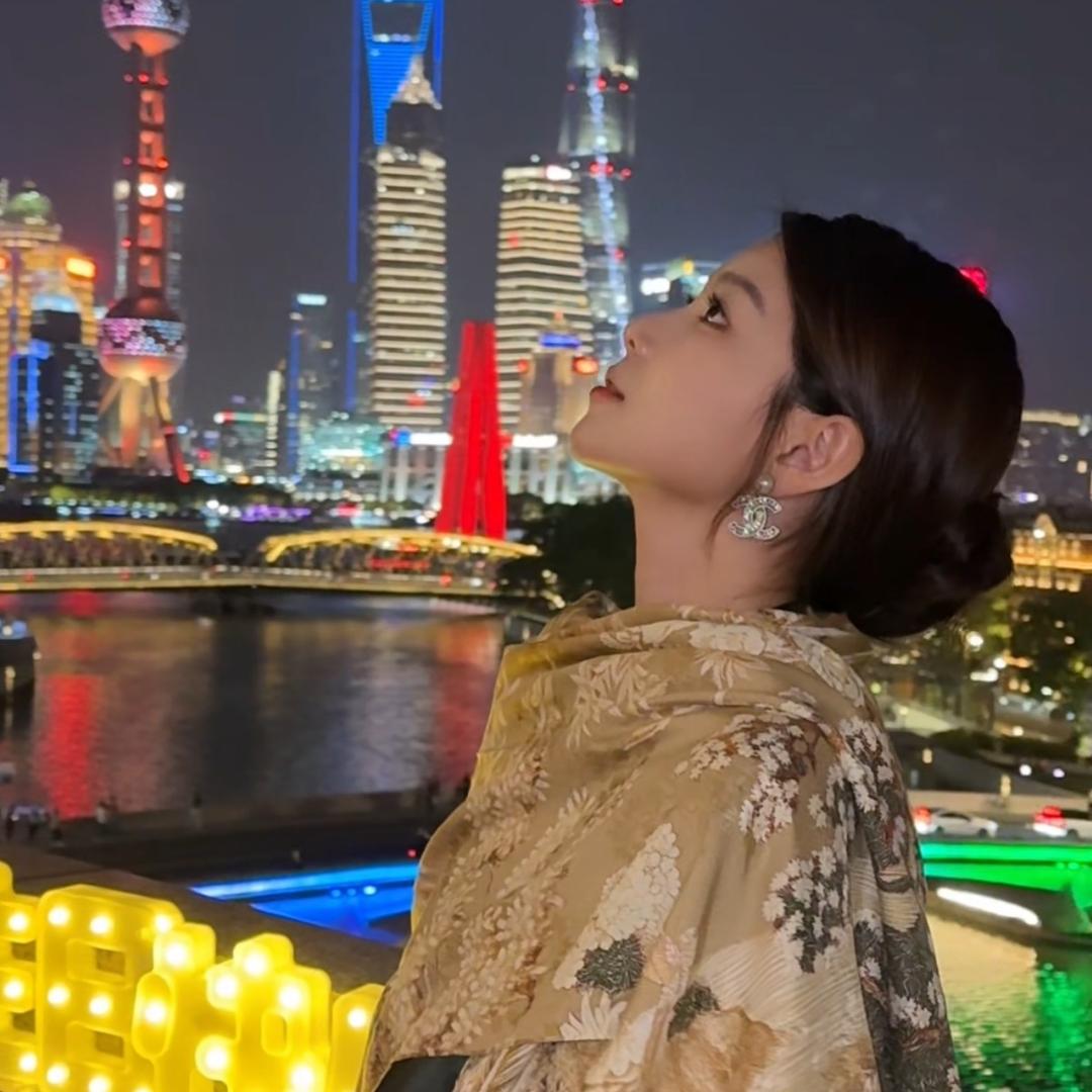 蔡甜心(9月5美妆直播拉)