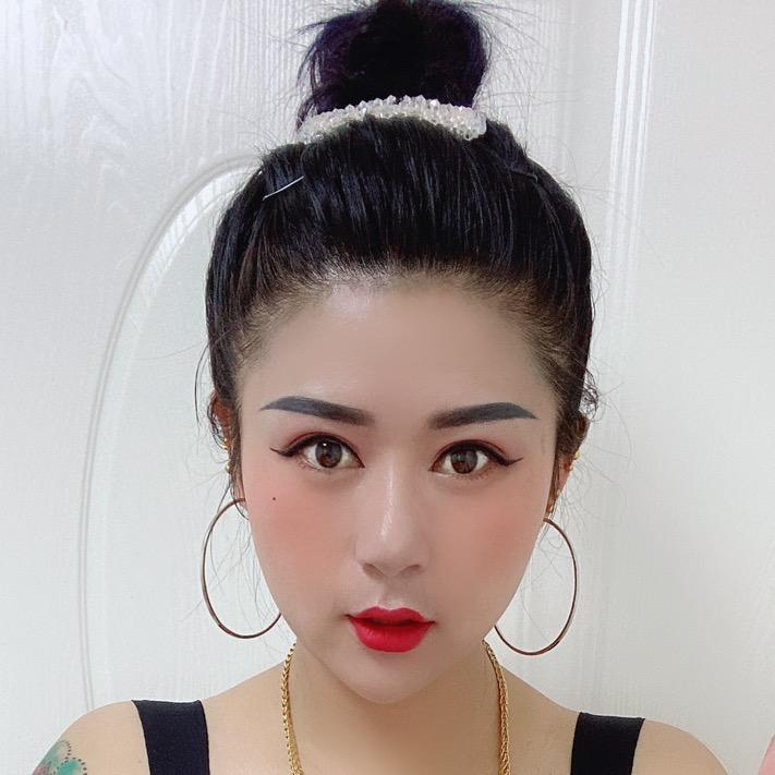 十二剪理发店