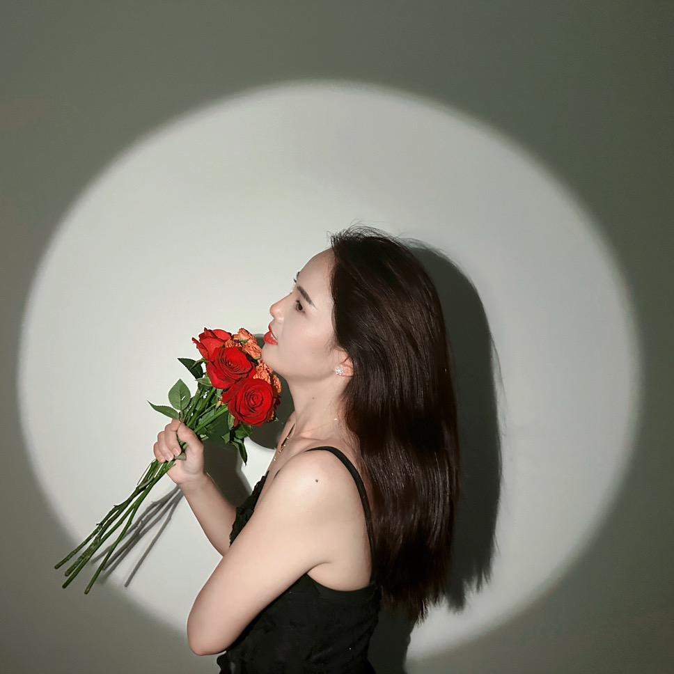 Li ᥫᩣ໌້ᮨ  喜 樂࿐🍃