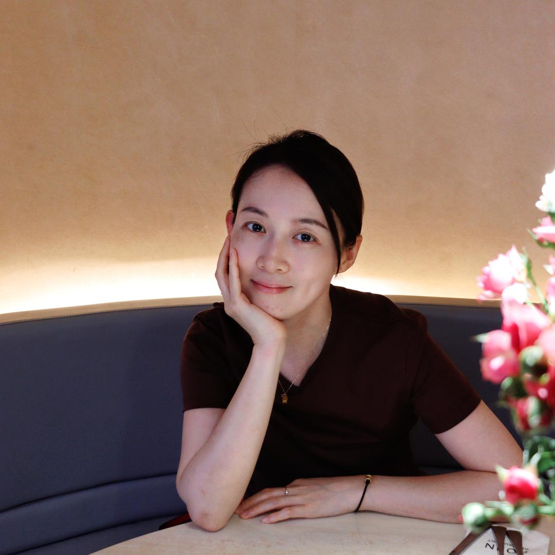 黄小政👩🏻‍🎨