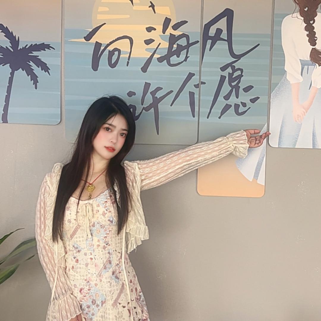 珊宝很哇塞🥰（陈珊珊呐⁰⁶⁶🍀）