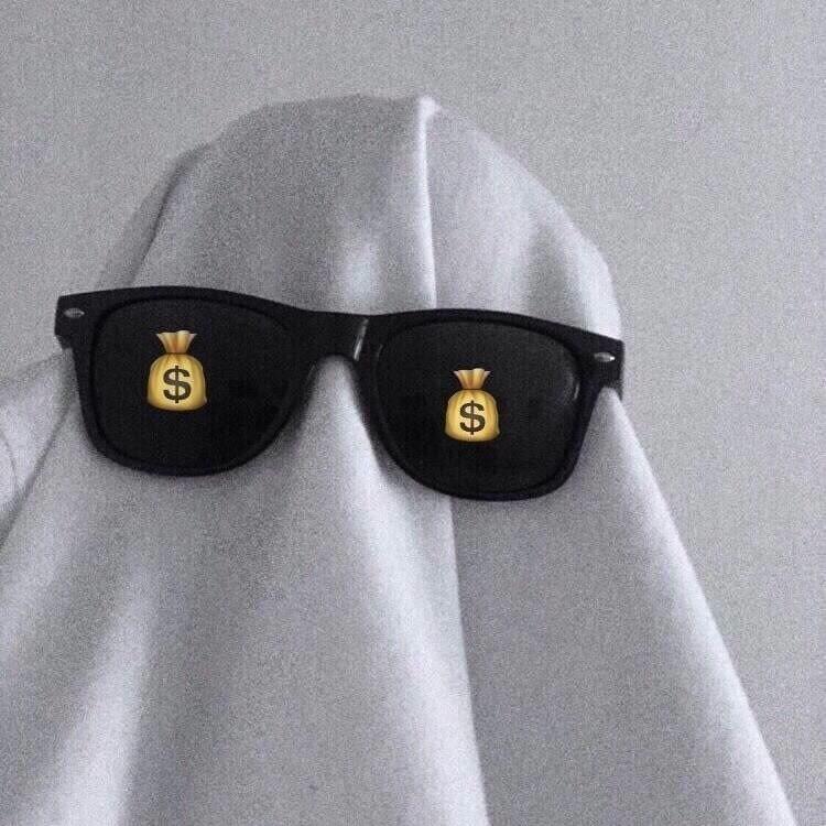 走路带风撞谁谁疯