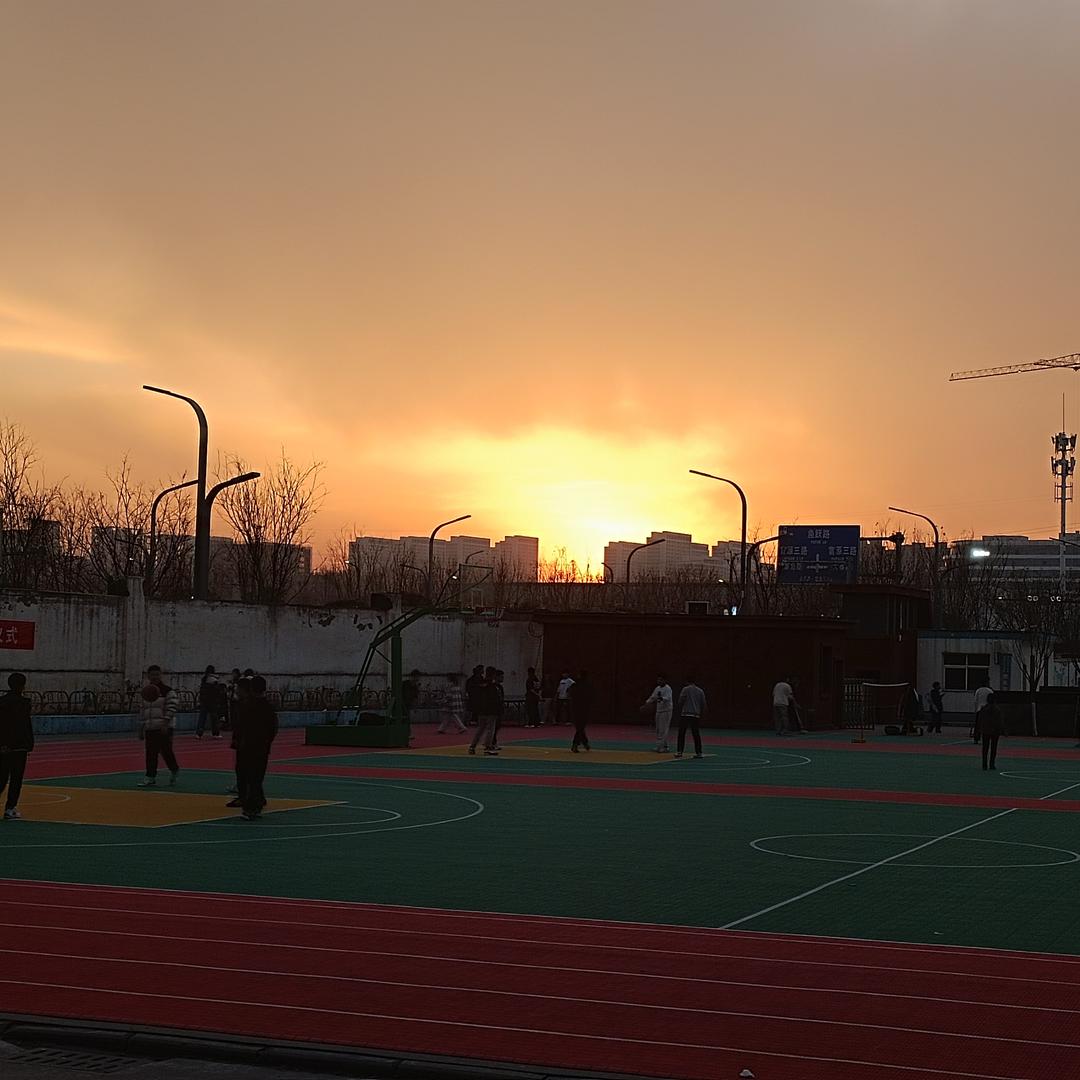 西安创越职业高级中学 李老师