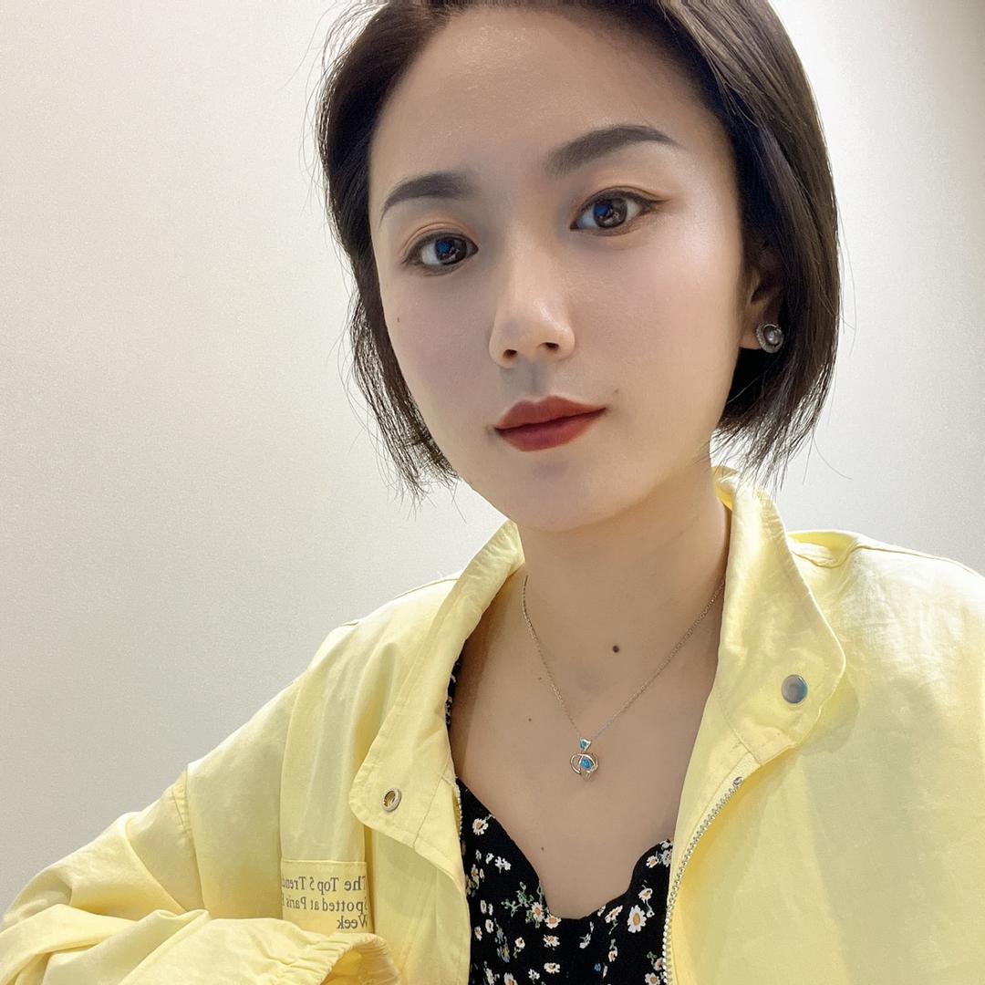 阿拉宁宁行李箱工厂店