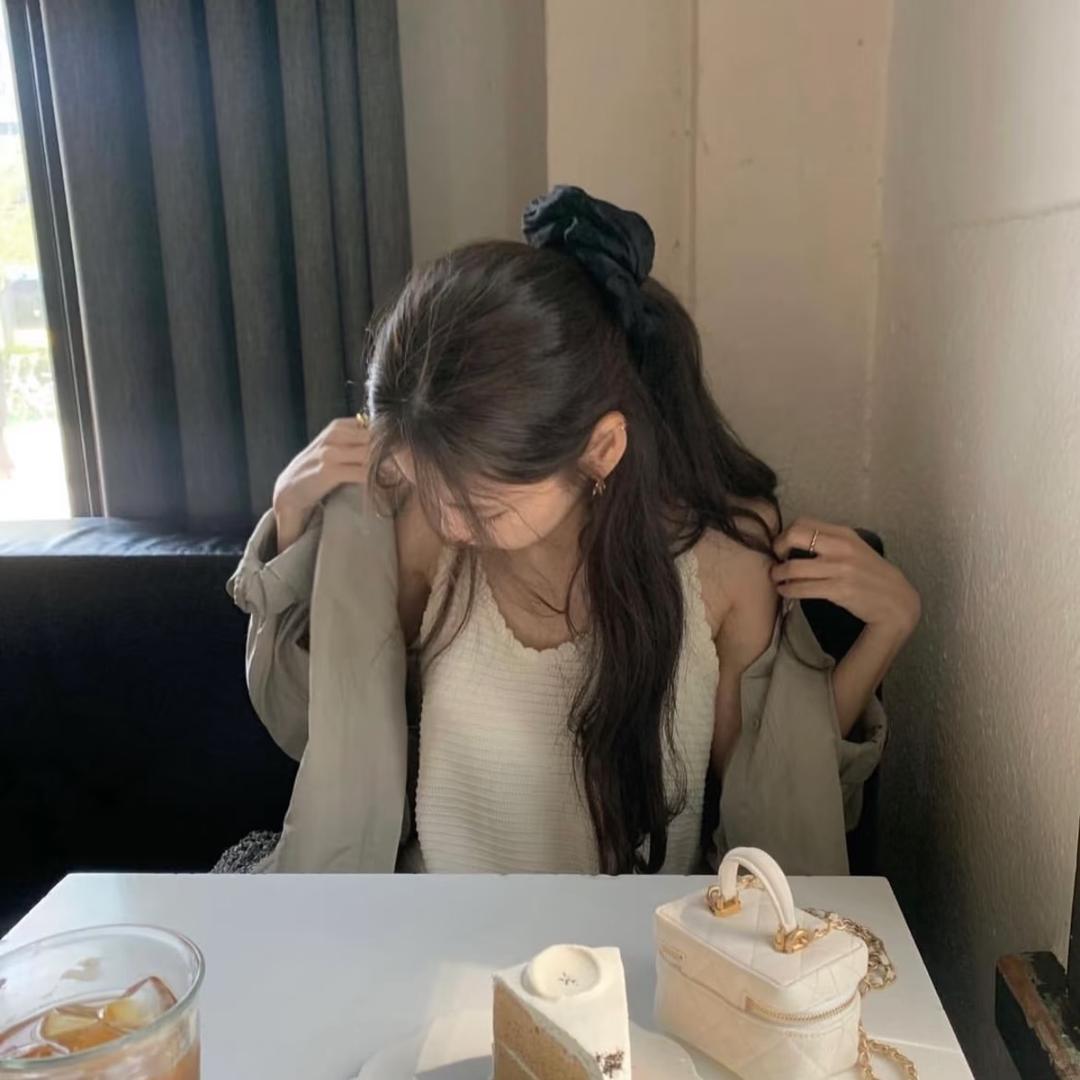 海盐往里｜开在角落里的女装店