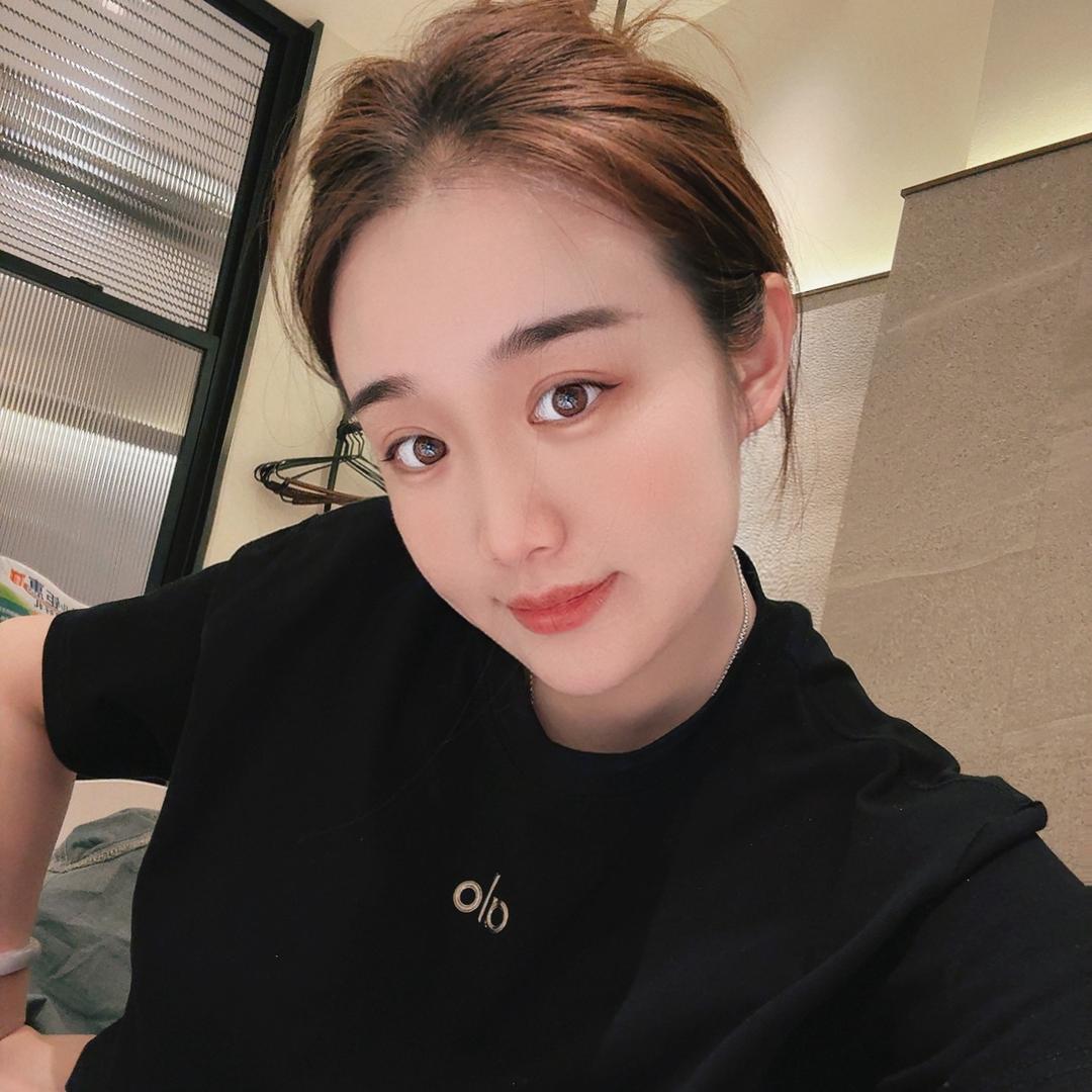 白羽¥