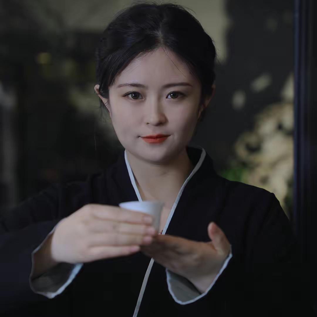 晚晚的茶话馆