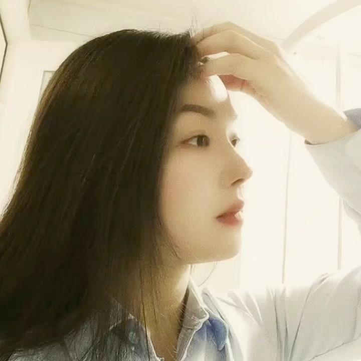 小书姐姐 字间拾光