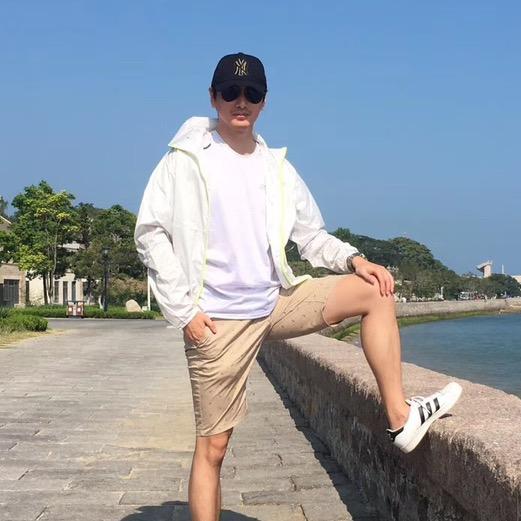 丘山聊个球