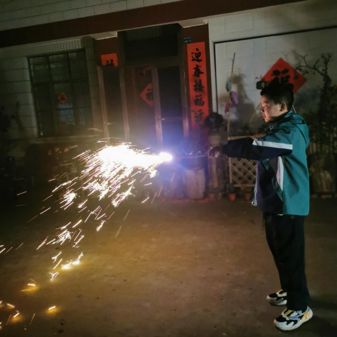 汪～小姐～