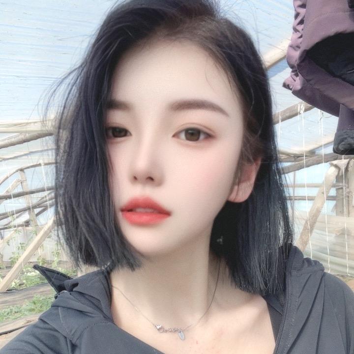 九  月