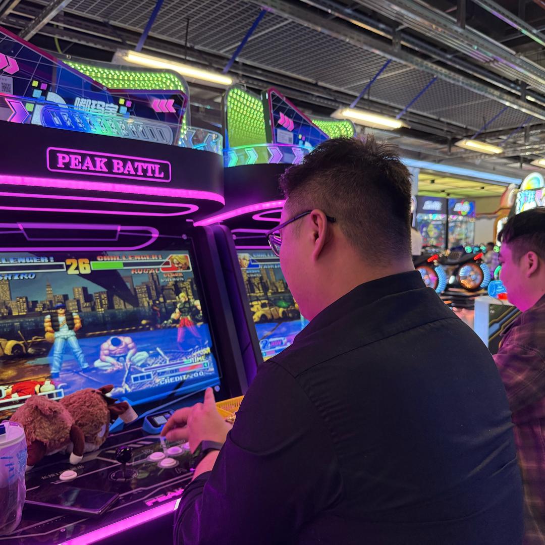 焰浪出口贸易有限公司 屈