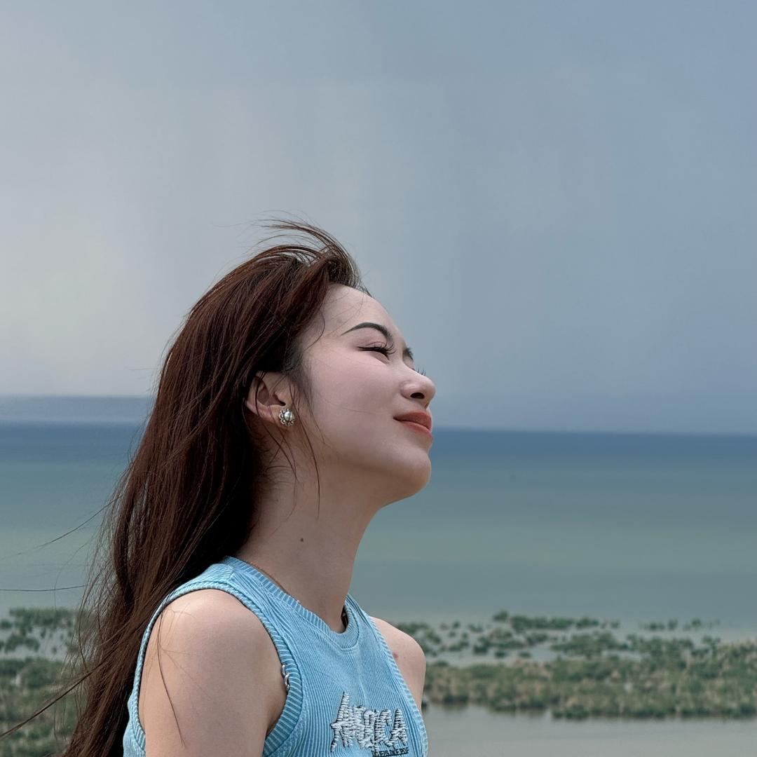 糕冷小美.