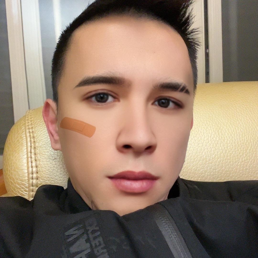 富贵险中求⸂⸂⸜👊⸝⸃⸃